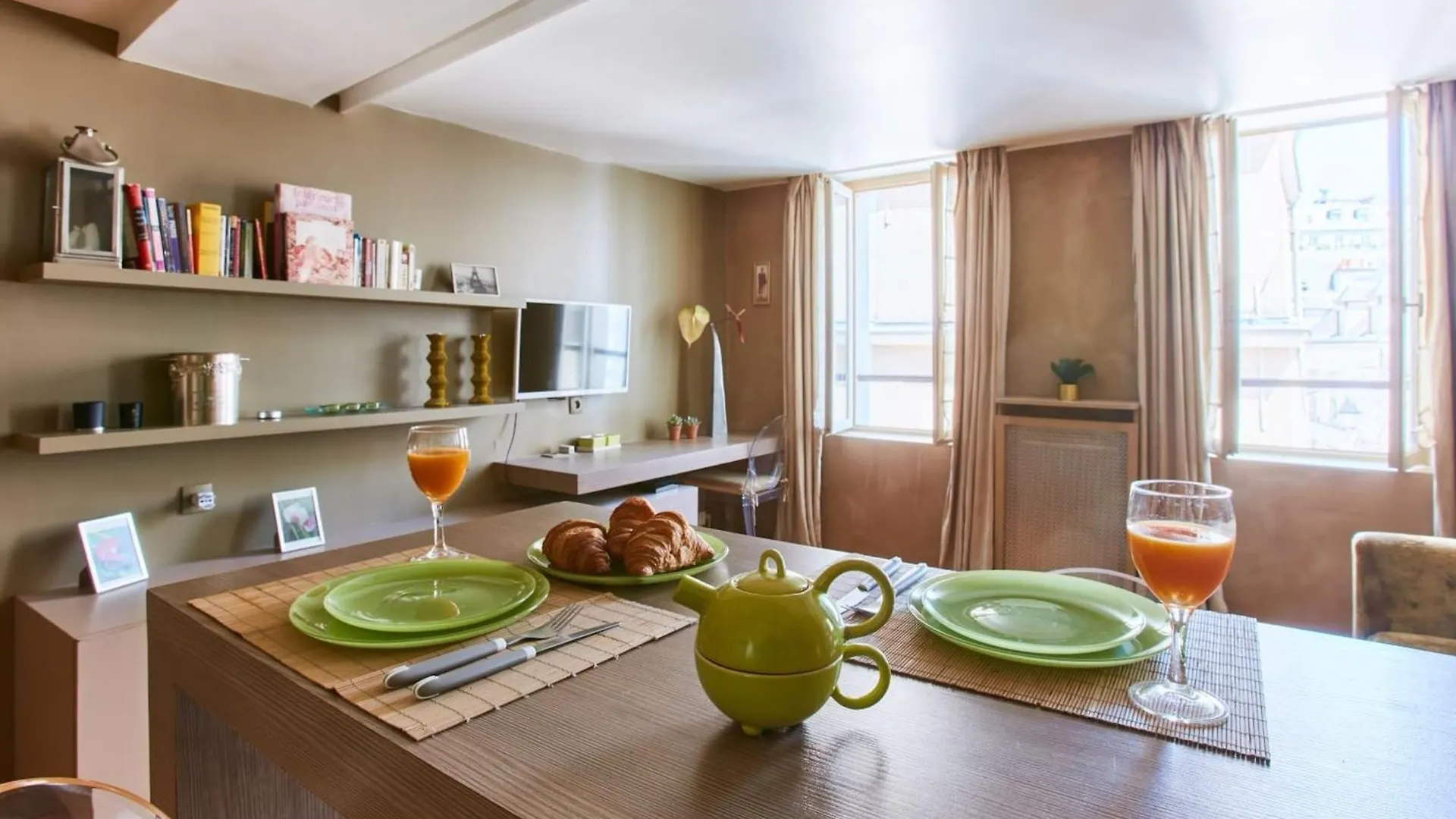 Latin Quarter - 1br - Cityapartmentstay 아파트